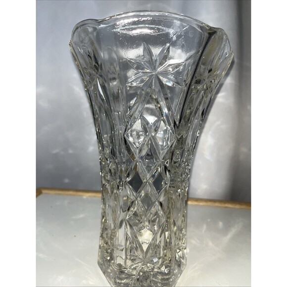 Anchor Hocking 10.5” Tall Star Of David Mid Century Pressed Glass Vase No Flower - Picture 3 of 8